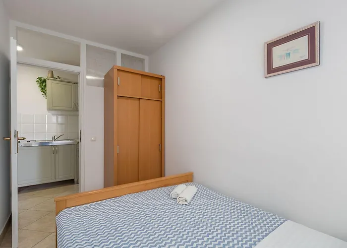 Idyllisches Nur 600 Meter Zum Mit Privater Terrasse, Wifi, Parkplatz *